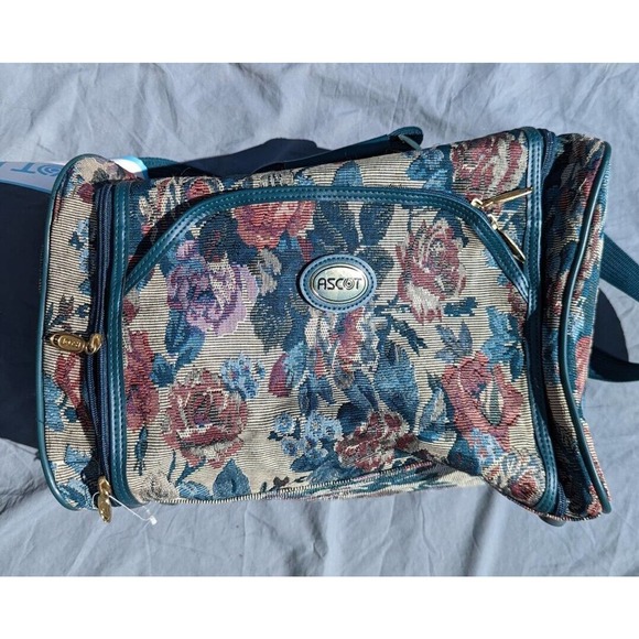 Ascot Travel Carry-on Floral Canvas Bag Luggage Vintage- Unused- Shoulder Strap - Picture 1 of 11